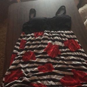 Black and white rose dress